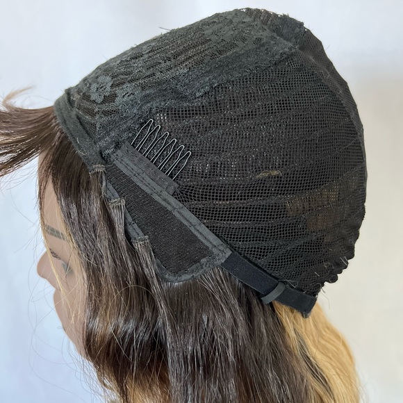 “Put On & Go” Ombre Golden Blonde Premium Fiber Wig with Bangs - Picture 8 of 11